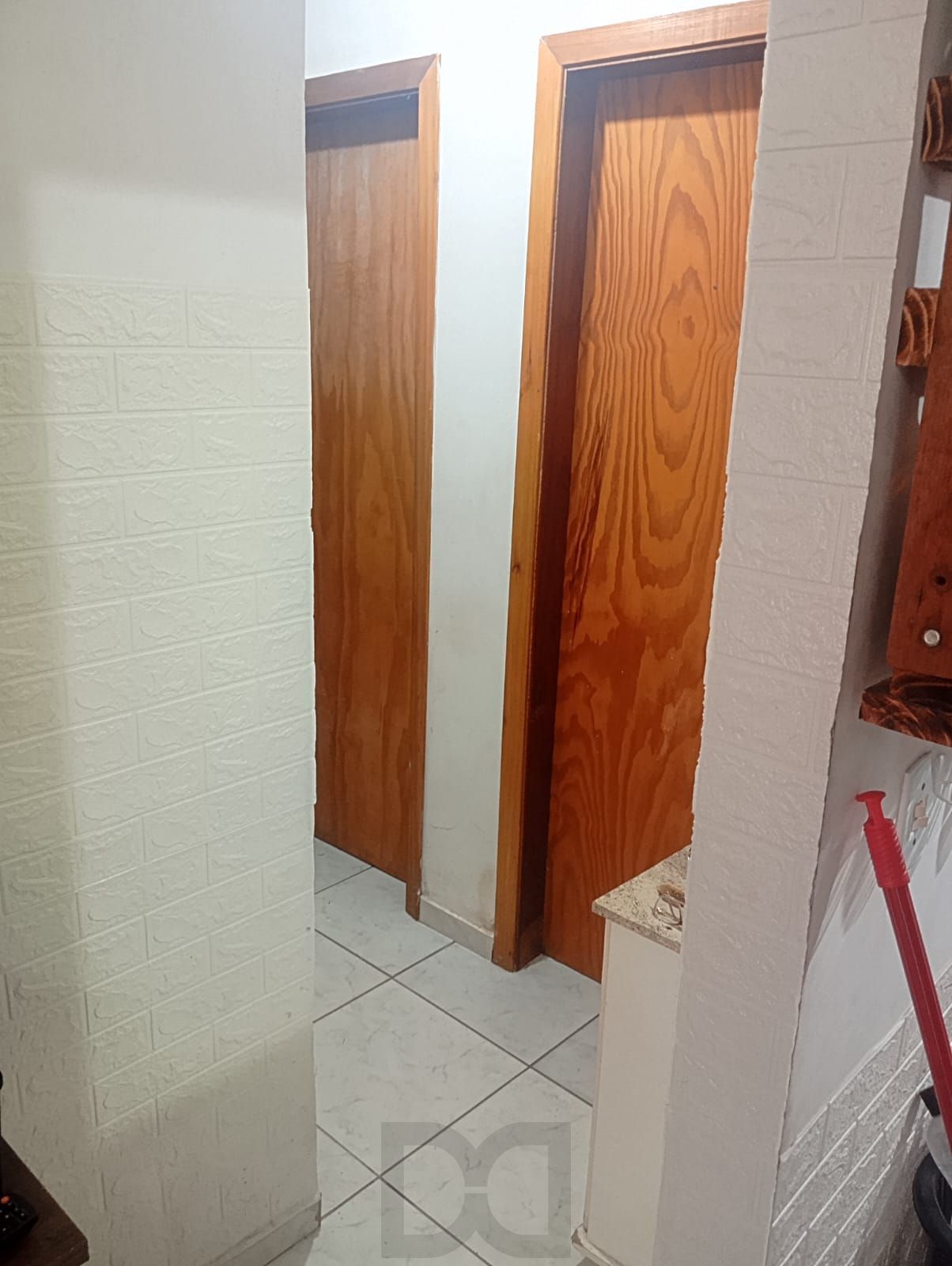 Casa 2 dormitórios com vaga de garagem, bairro Ponta Grossa, Porto Alegre — foto 8
