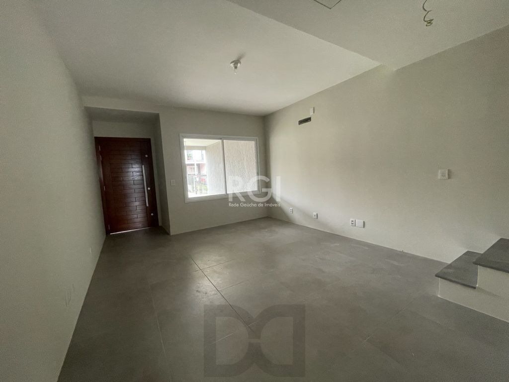 Casa para Venda - 122.96m², 3 dormitórios, sendo 1 suites, 2 vagas - Guarujá — foto 2