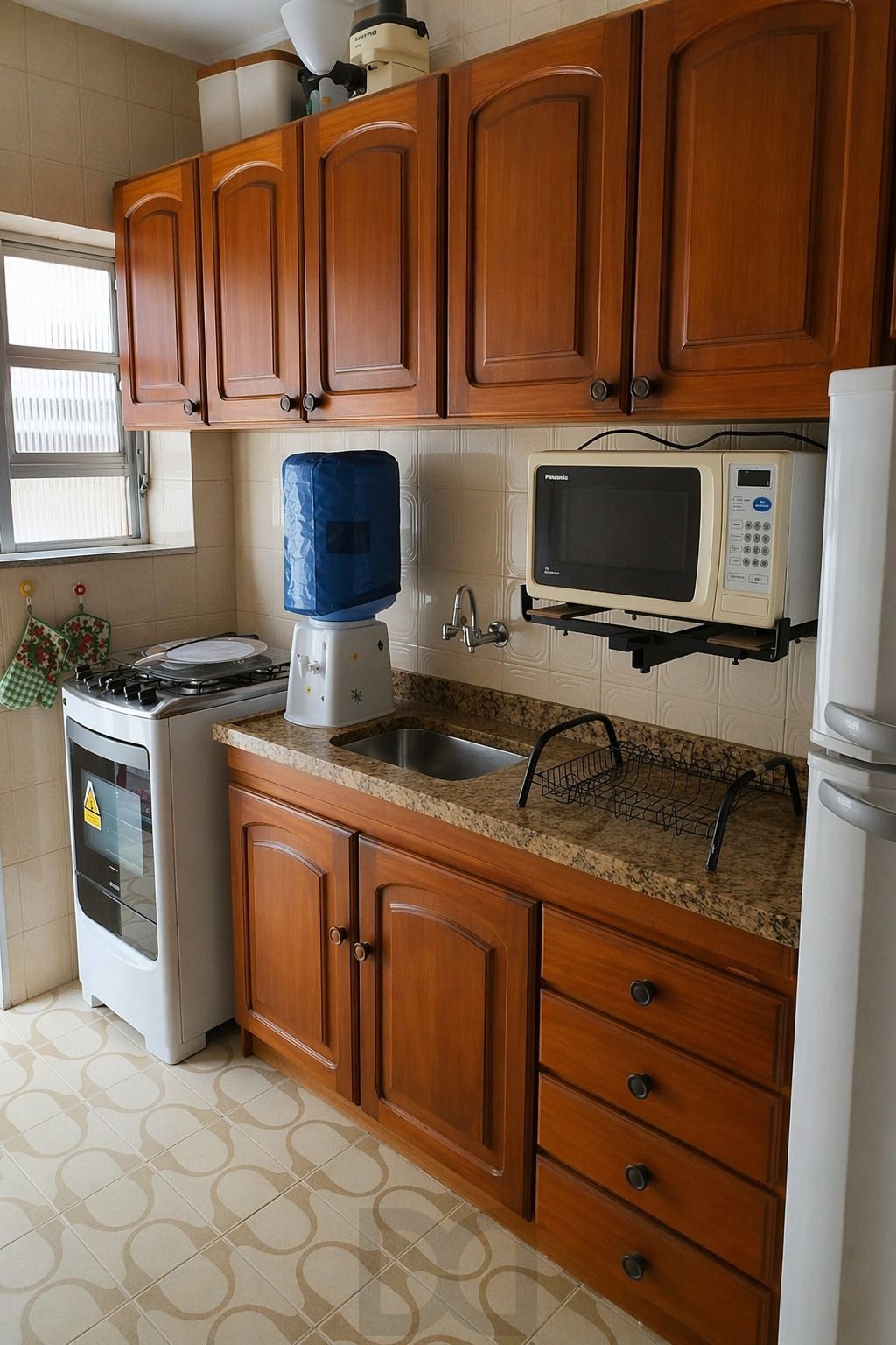 EXCELENTE APTO 2 DORM COM VAGA ROTATIVA — foto 6