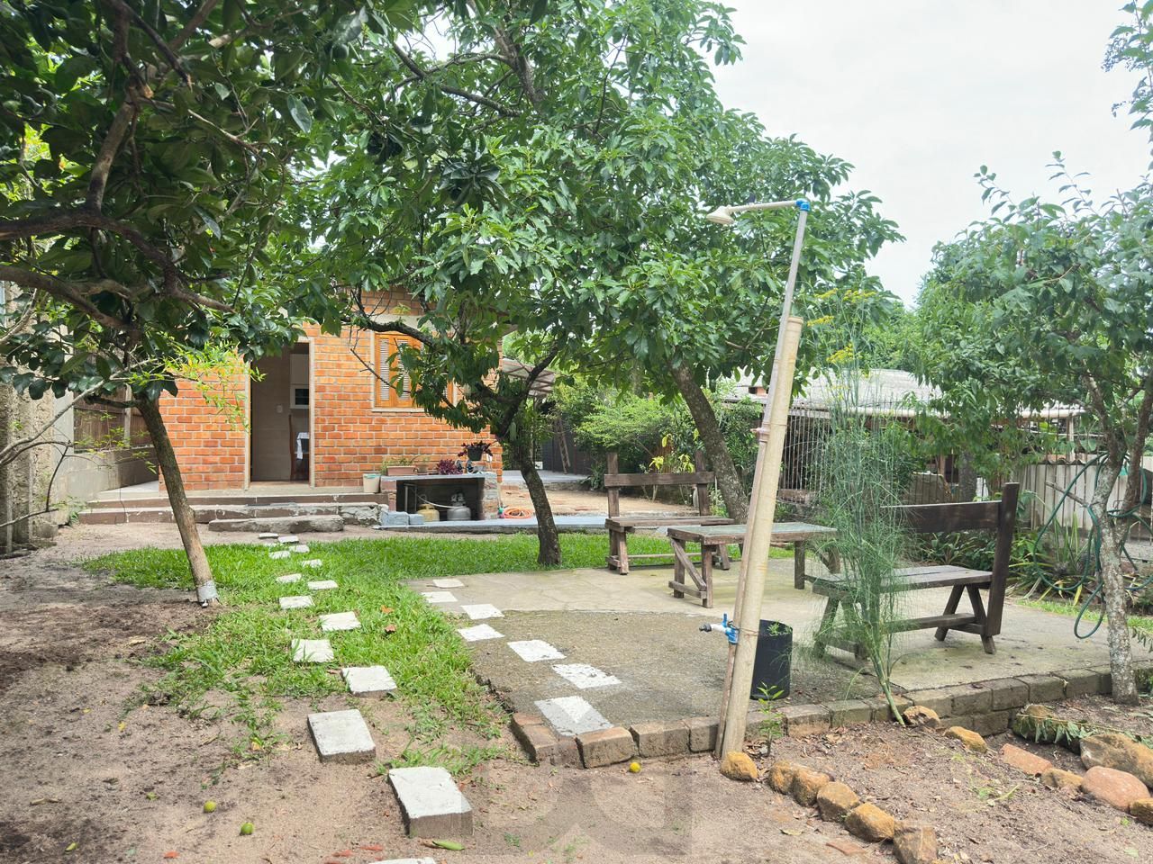 Casa de alvenaria toda reformada e mobiliada no bairro Lami — foto 19
