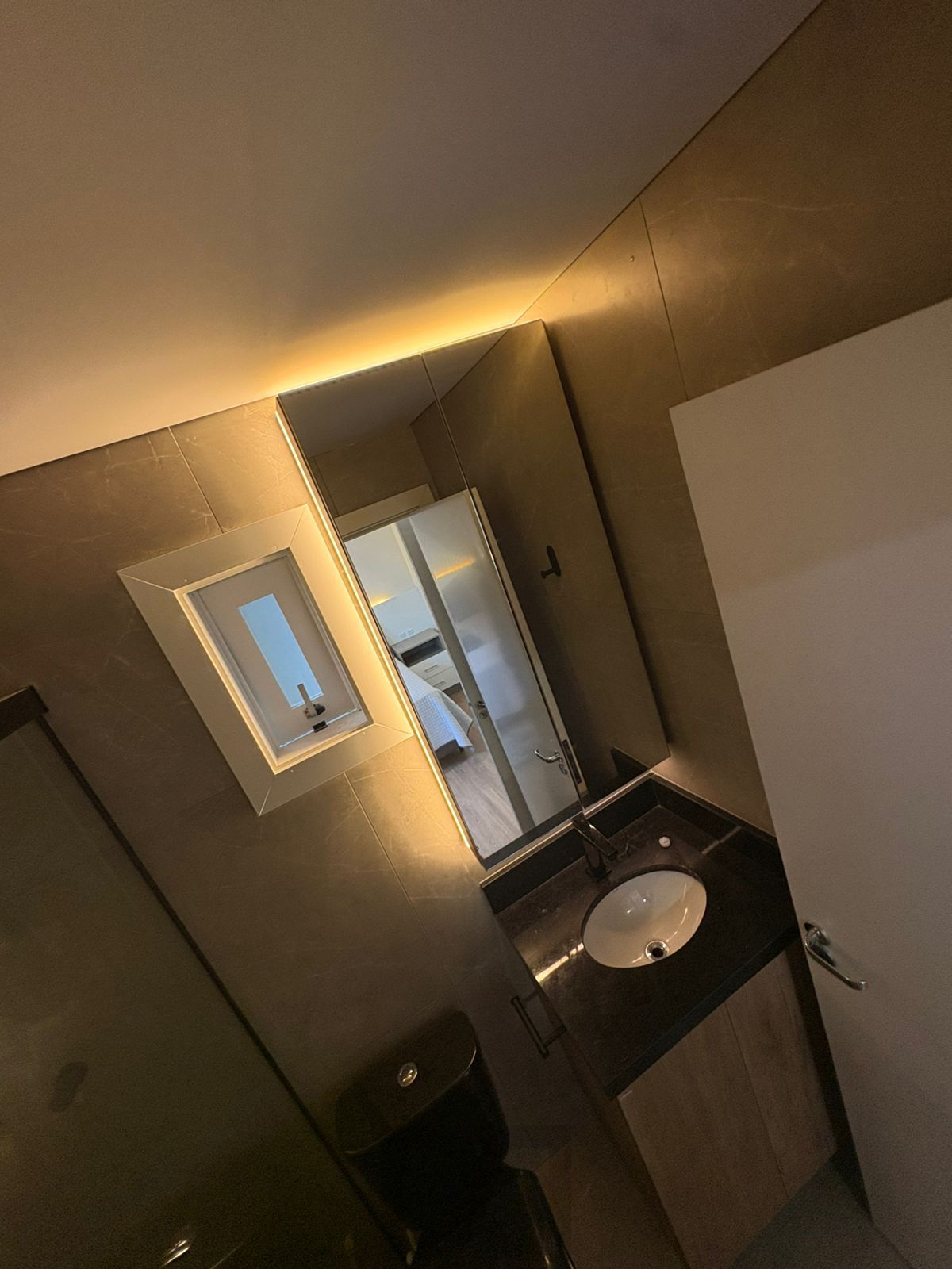 Apartamento com 02 quartos (01 suíte) no Bairro Cidade Baixa em Porto Alegre — foto 14
