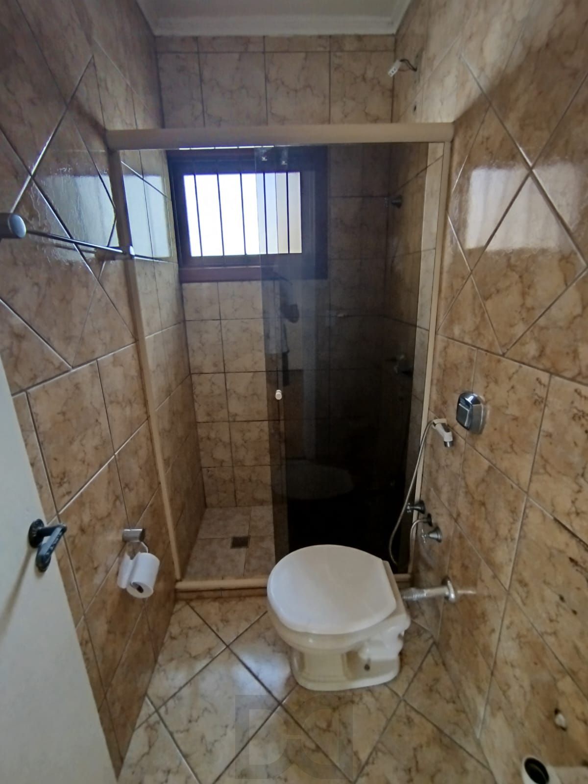 Casa com 03 quartos e 01 vaga no Bairro Cristal — foto 21