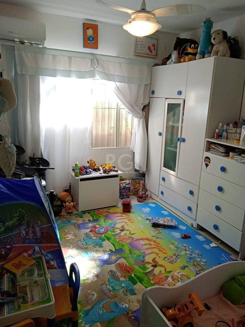 Casa para Venda - 140m², 5 dormitórios, 2 vagas - Cavalhada, Porto Alegre — foto 17