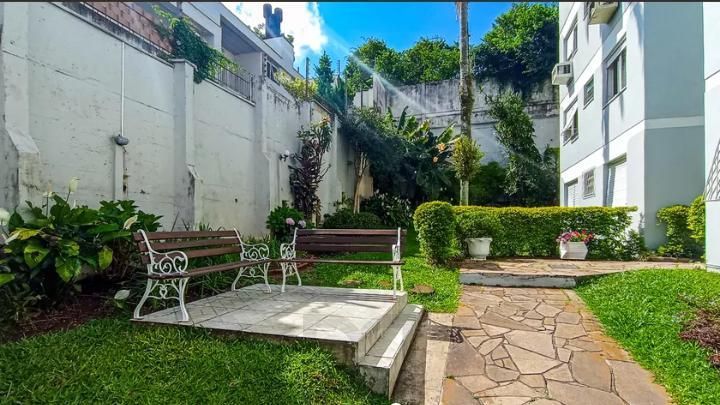 Apartemento de 2 dormitórios com vaga coberta no bairro Tristeza — foto 3