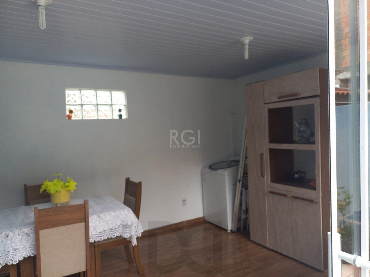 Casa com 02 dormitorios, 01 Banheiro social no Bairro:Hipica — foto 14