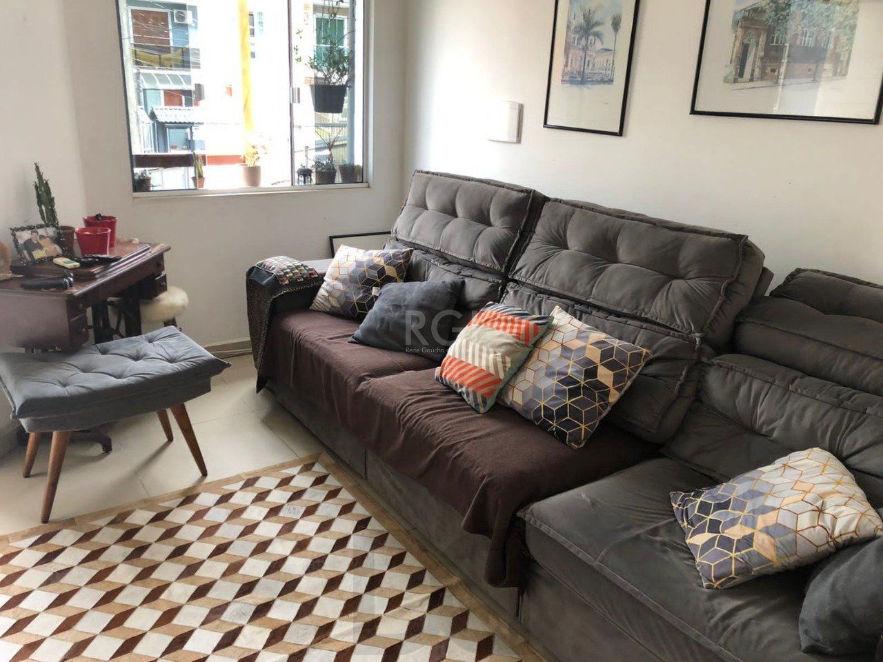 Casa com 3 dormitórios 2 suítes, área gourmet, vaga de estacionamento, Guarujá, Porto Alegre RS — foto 10