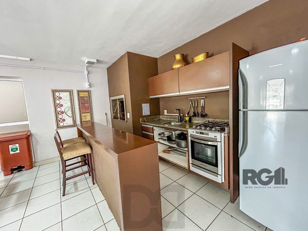APARTAMENTO, 3 DORMITÓRIOS, 1 SUÍTE, 1 VAGA, BAIRRO CAMAQUÃ, PORTO ALEGRE-RS — foto 7