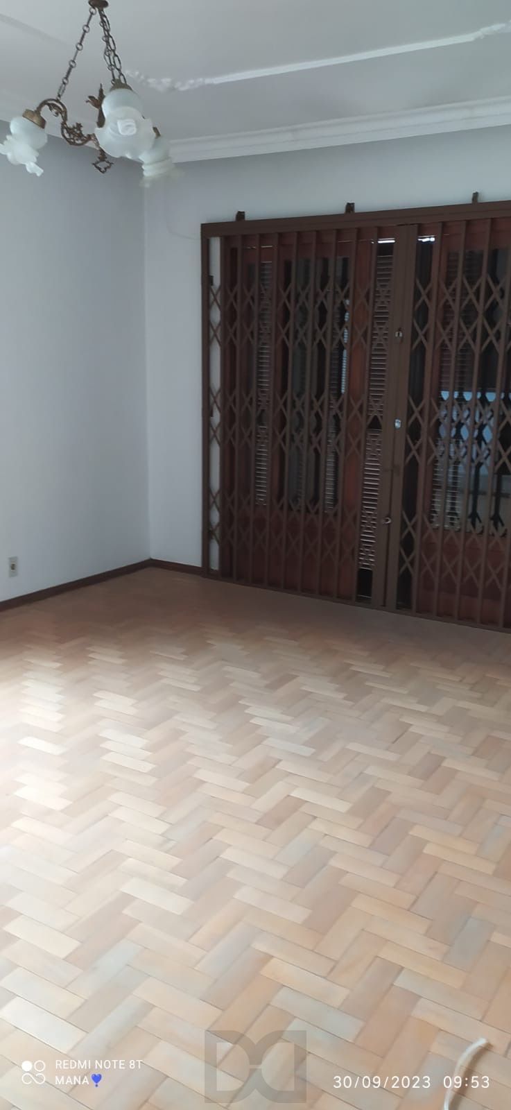 Casa Ampla no Jardim Carvalho com 4 dormitórios — foto 24