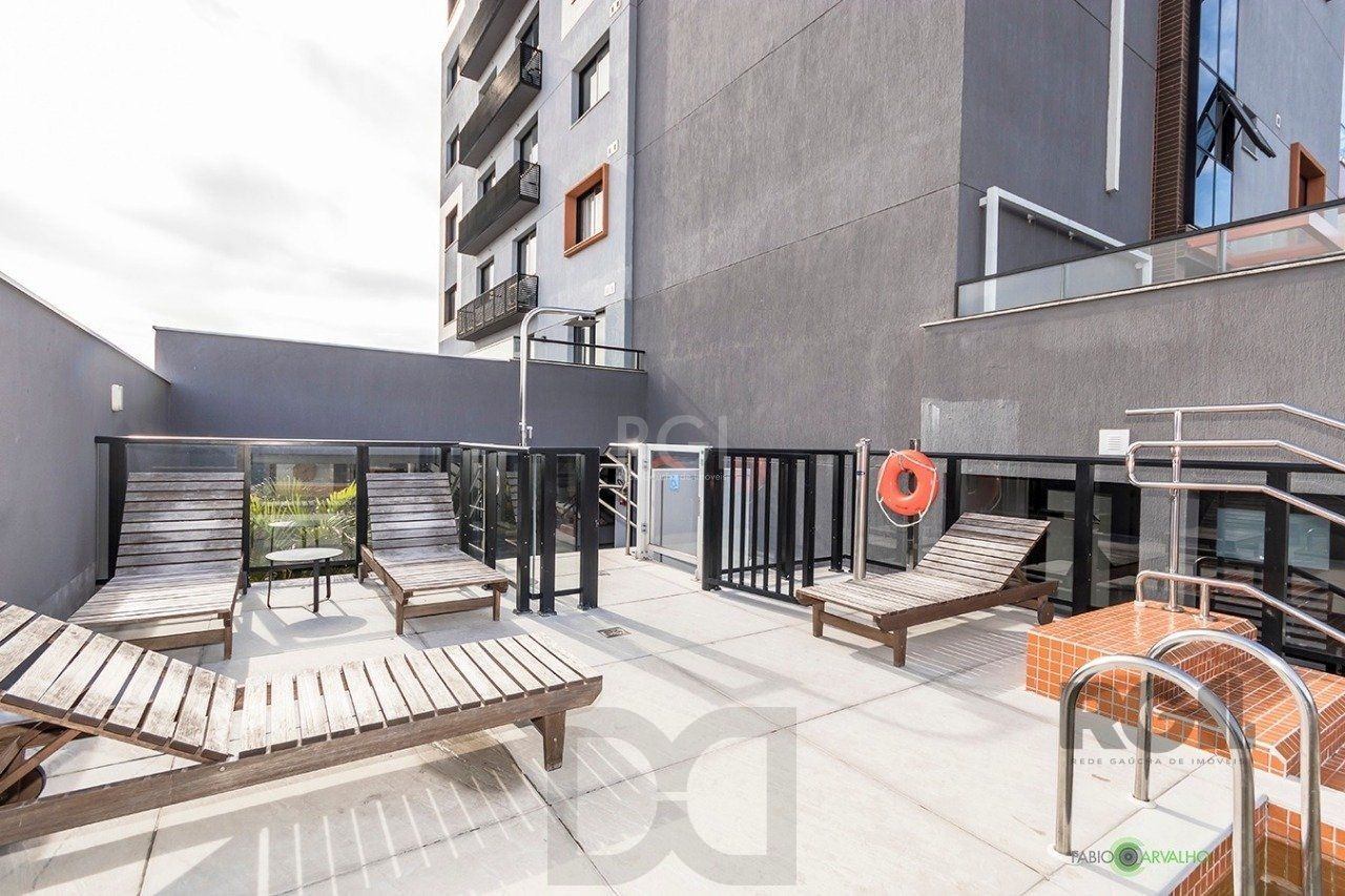 APARTAMENTO 1 DORMITÓRIO, SUÍTE, 2 VAGAS DE GARAGEM, BAIRRO FLORESTA, PORTO ALEGRE/RS — foto 22