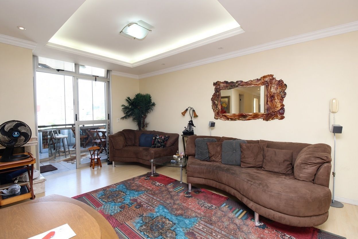 Apartamento 2 Quartos sendo com suíte Bairro Floresta Porto Alegre — foto 1