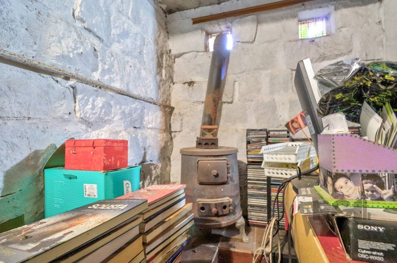 Casa a venda composta de 4 dormitórios no bairro Jardim Isabel em Porto Alegre — foto 47