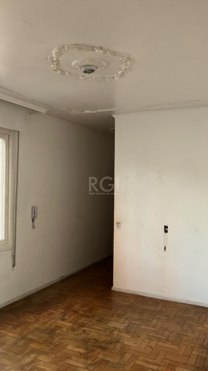 Apartamento de 2 dormitórios no bairro Passo d´Areia — foto 26