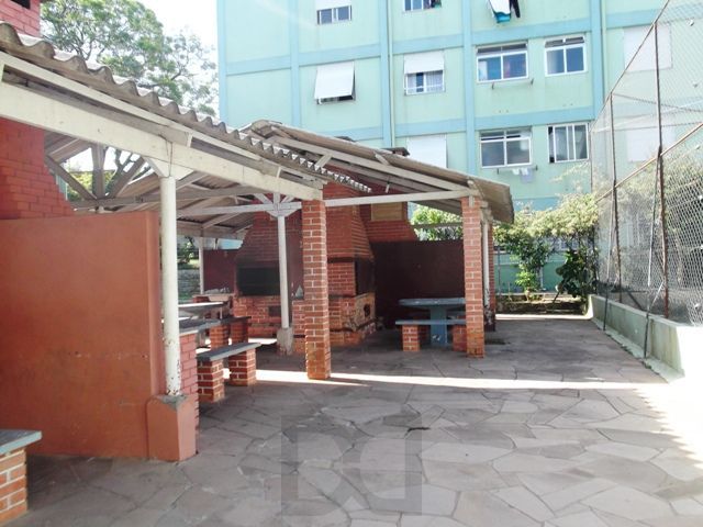 Apartamento 3 dormitórios com 63m², Bairro Camaquã em Porto Alegre — foto 2