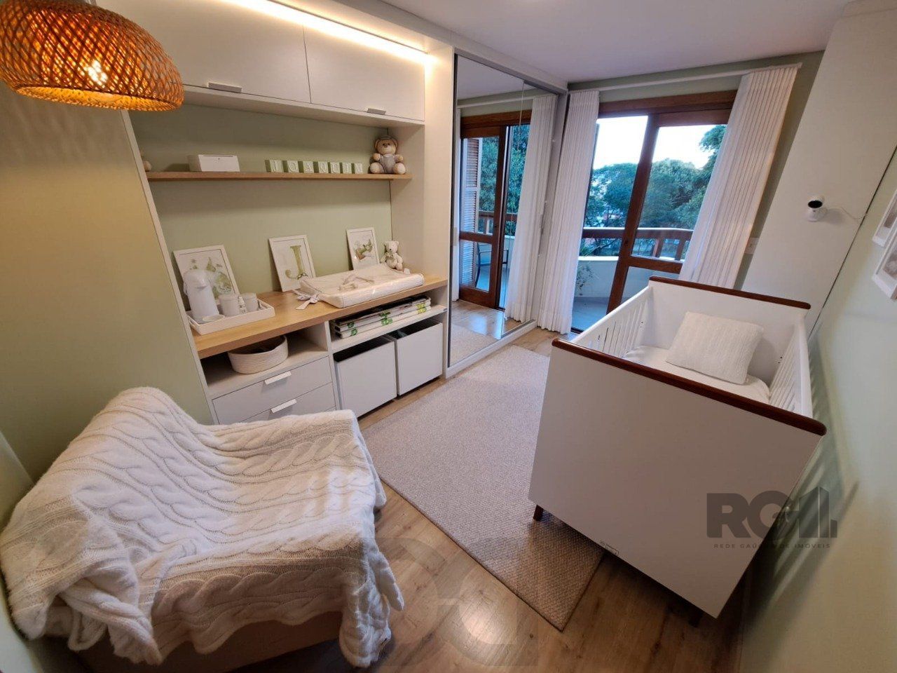 Casa em Condomínio com 03 quartos e 02 vagas no Bairro Nonoai — foto 50