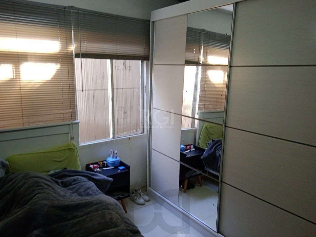 Casa para Venda - 140m², 5 dormitórios, 2 vagas - Cavalhada, Porto Alegre — foto 10