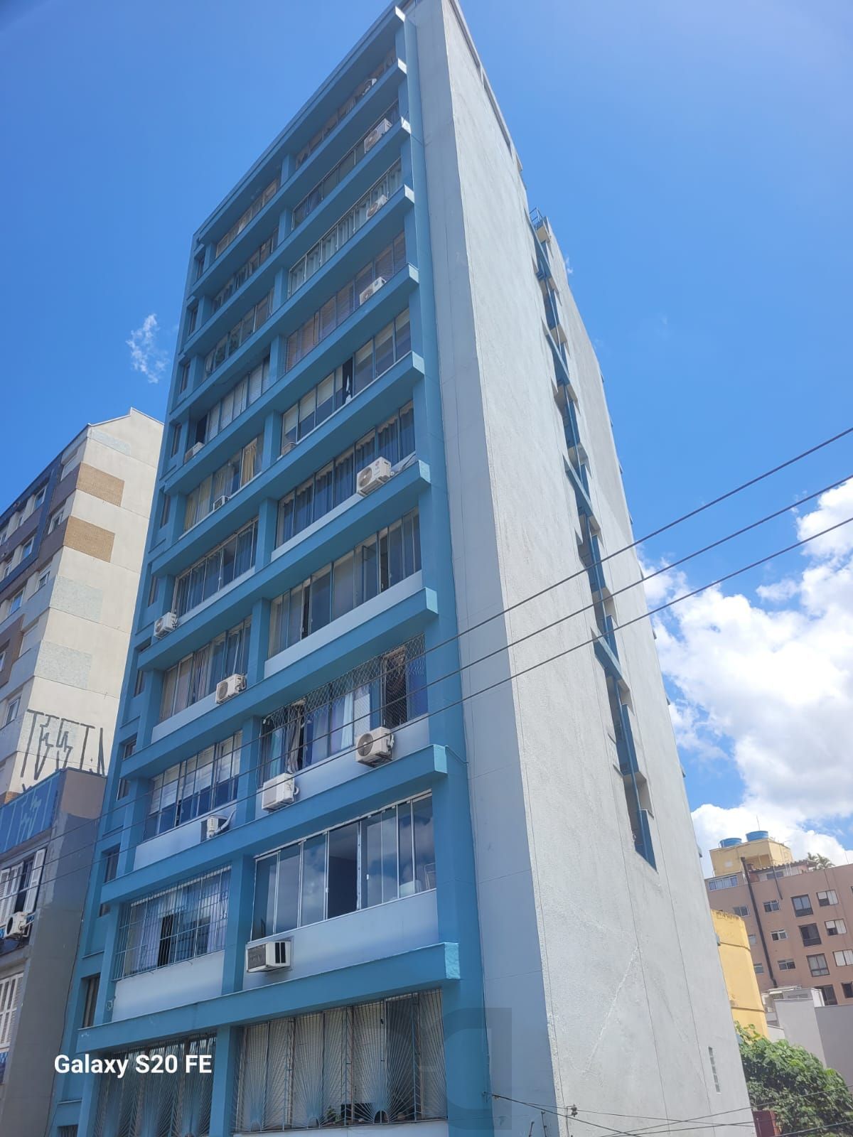 Apartamento JK no Bairro Farroupilha em Porto Alegre — foto 1