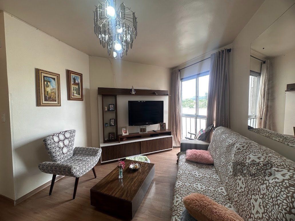 Apartamento a venda, dois dormitórios mobiliado no bairro Cristal. — foto 1