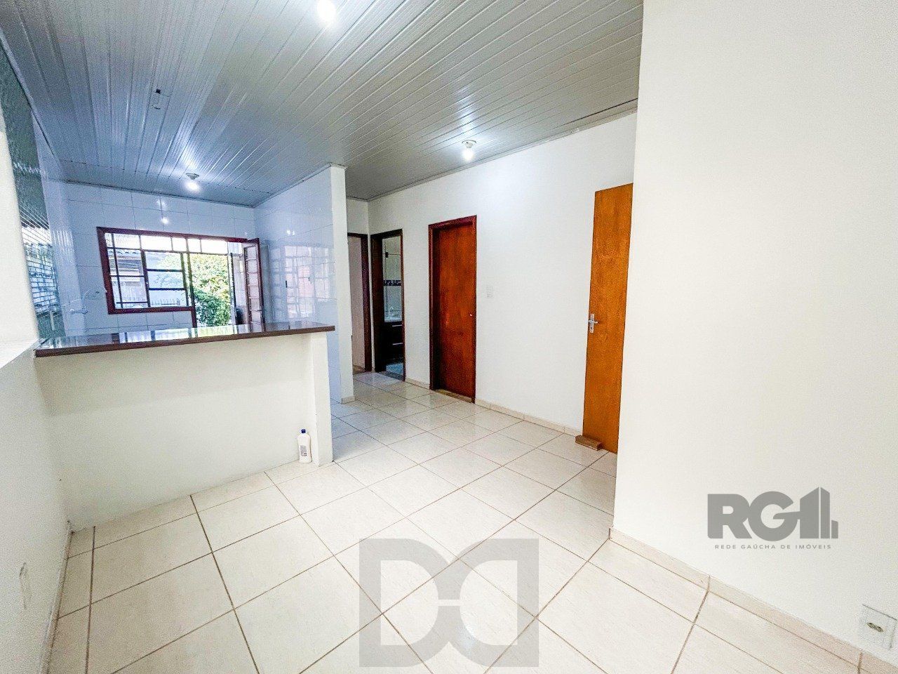 Casa 03 quartos, peças amplas, 03 dormitórios, salão de festas -3 vagas - Cavalhada — foto 11