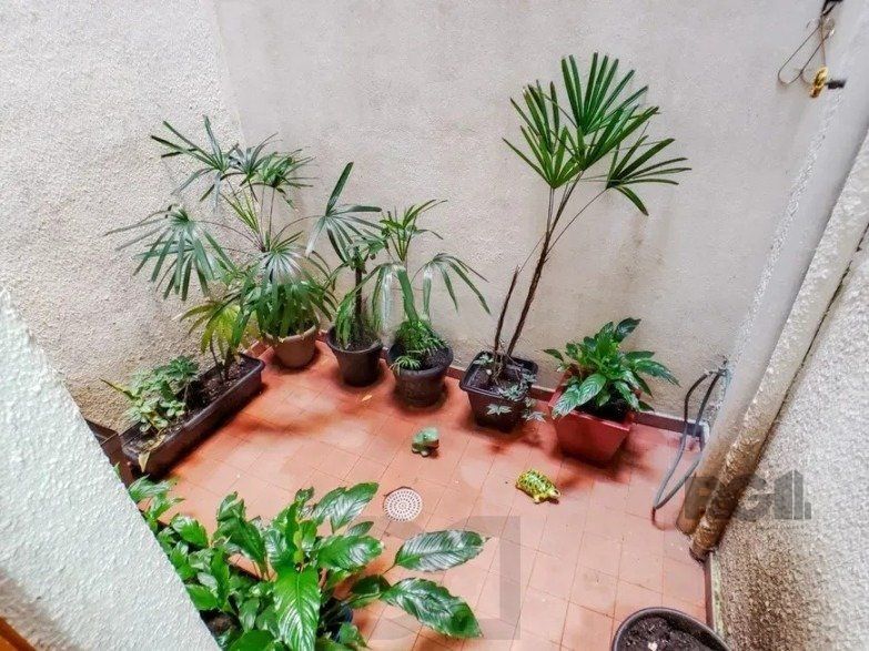 Apartamento Térreo com 02 dormitórios Na cidade Baixa em Porto Alegre/RS — foto 16