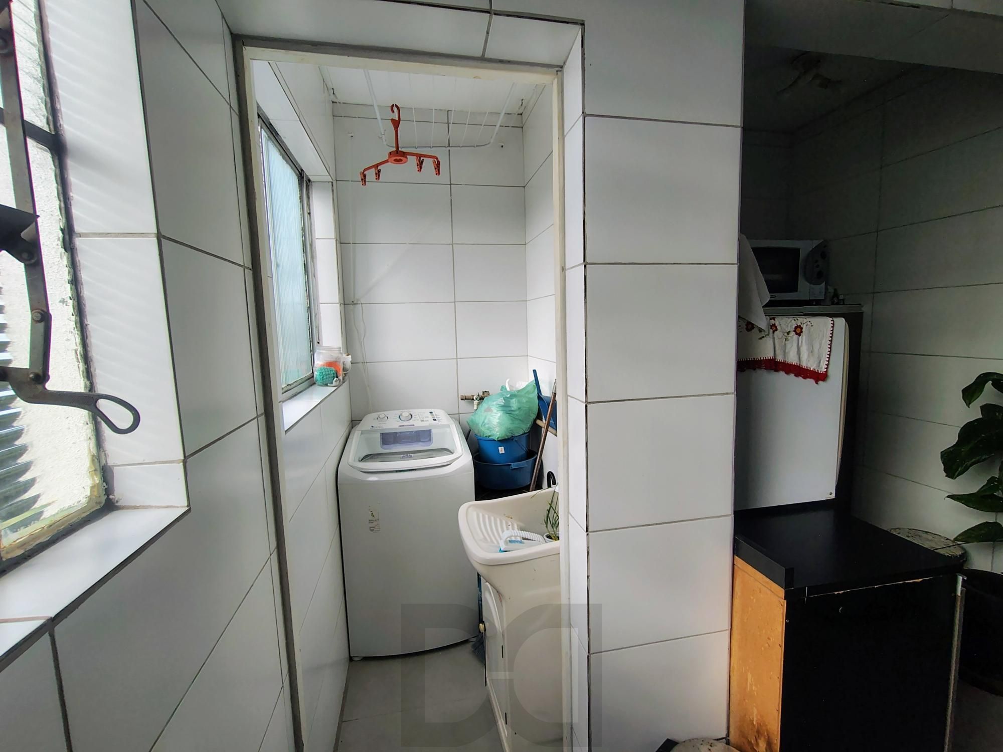 Apartamento com 03 Quartos e 01 Vaga de Locação no Bairro Nonoai, Porto Alegre — foto 12