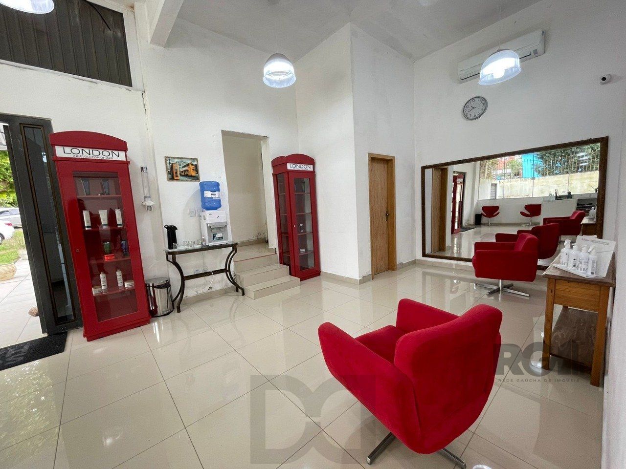 Prédio comercial 225m², com 5 lojas individuais, pé direito alto Vila Conceição. — foto 1