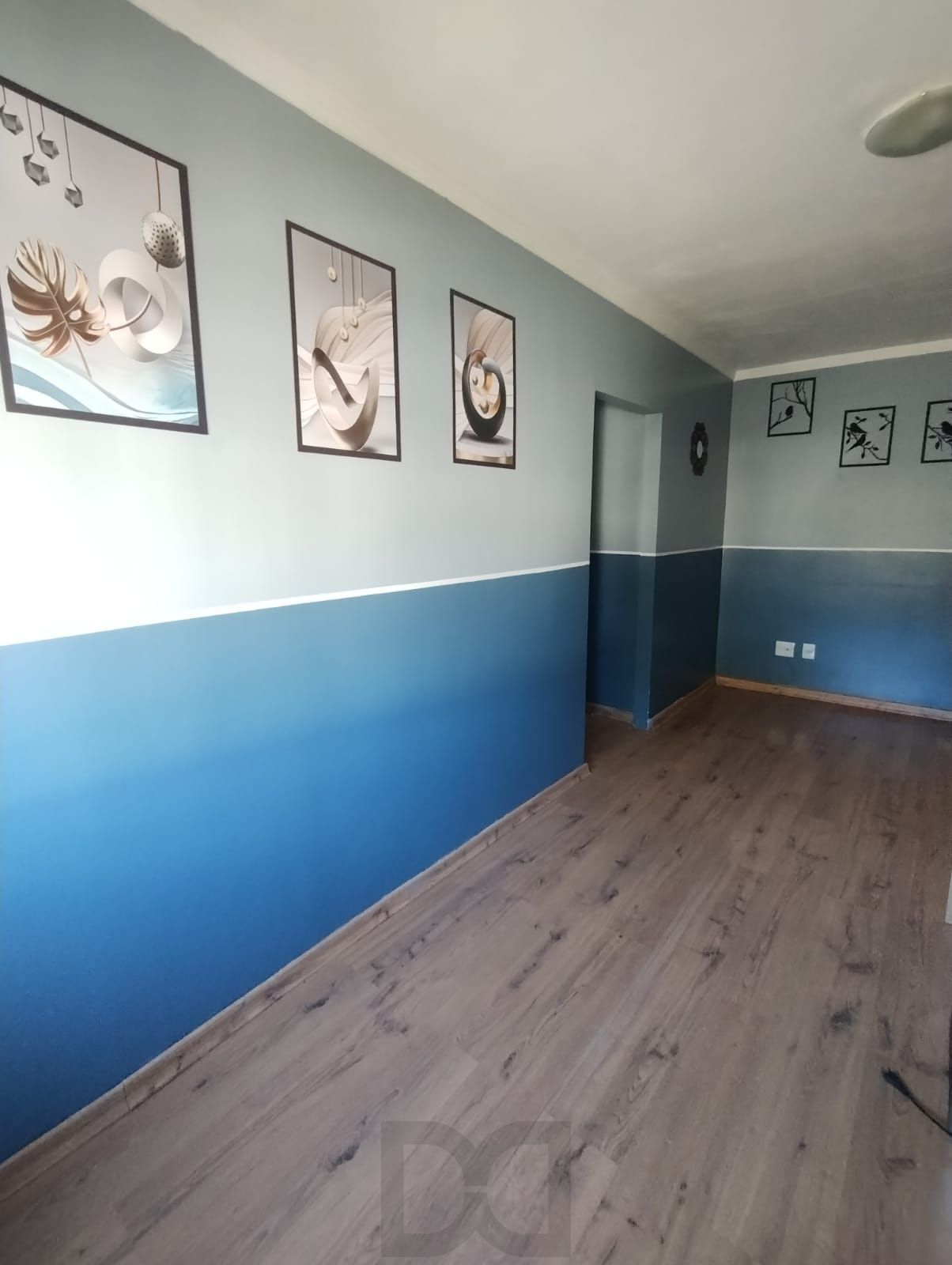 Apartamento com 03 quarto e 01 vaga no Bairro Cavalhada em Porto Alegre — foto 1