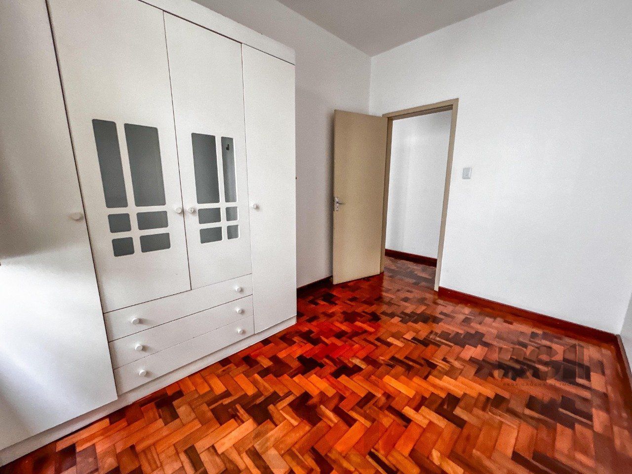 Apartamento com 3 quartos, 1 suíte, no bairro Rio Branco, Porto Alegre/RS — foto 4