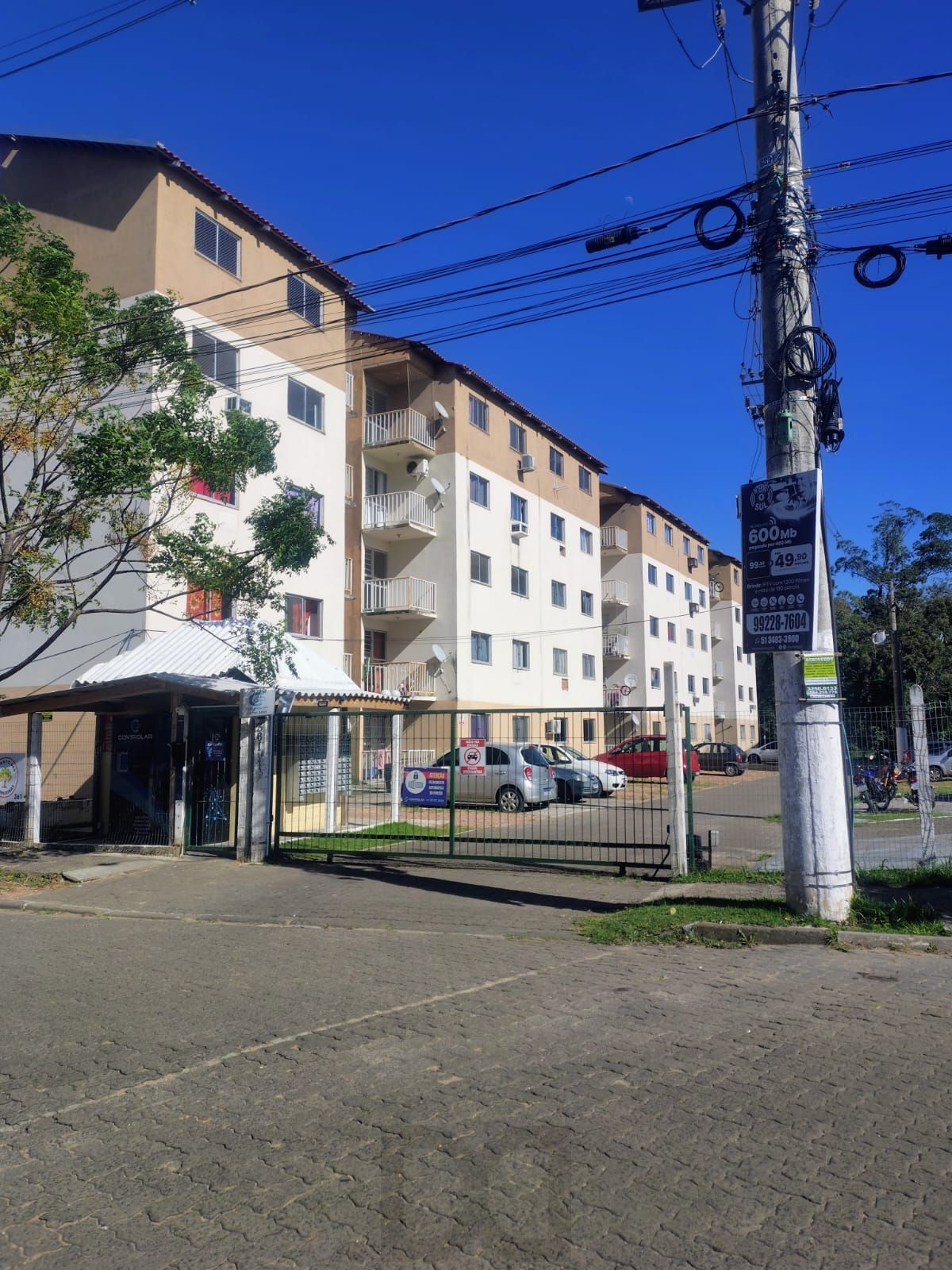 Apartamento de 2 dormitórios , sacada ,salão de festas com churrasqueira , portaria virtual , 1 vaga de garagem rotativa ! — foto 1