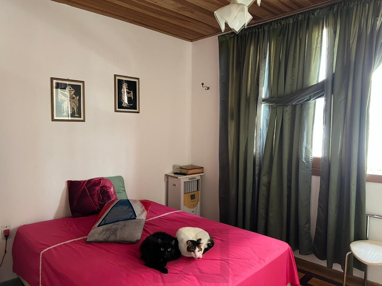 Apartamento com 03 quartos e 02 banheiros no Centro Histórico de Porto Alegre. — foto 7