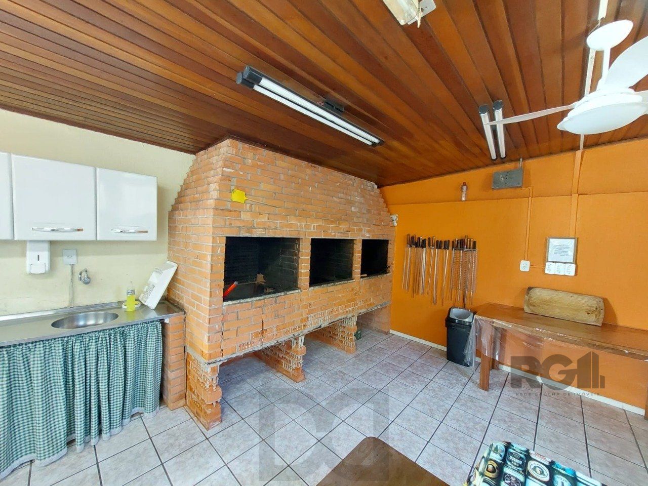 APARTAMENTO 2 DORMITORIOS, NO BAIRRO CRISTAL EM PORTO ALEGRE, RS — foto 22