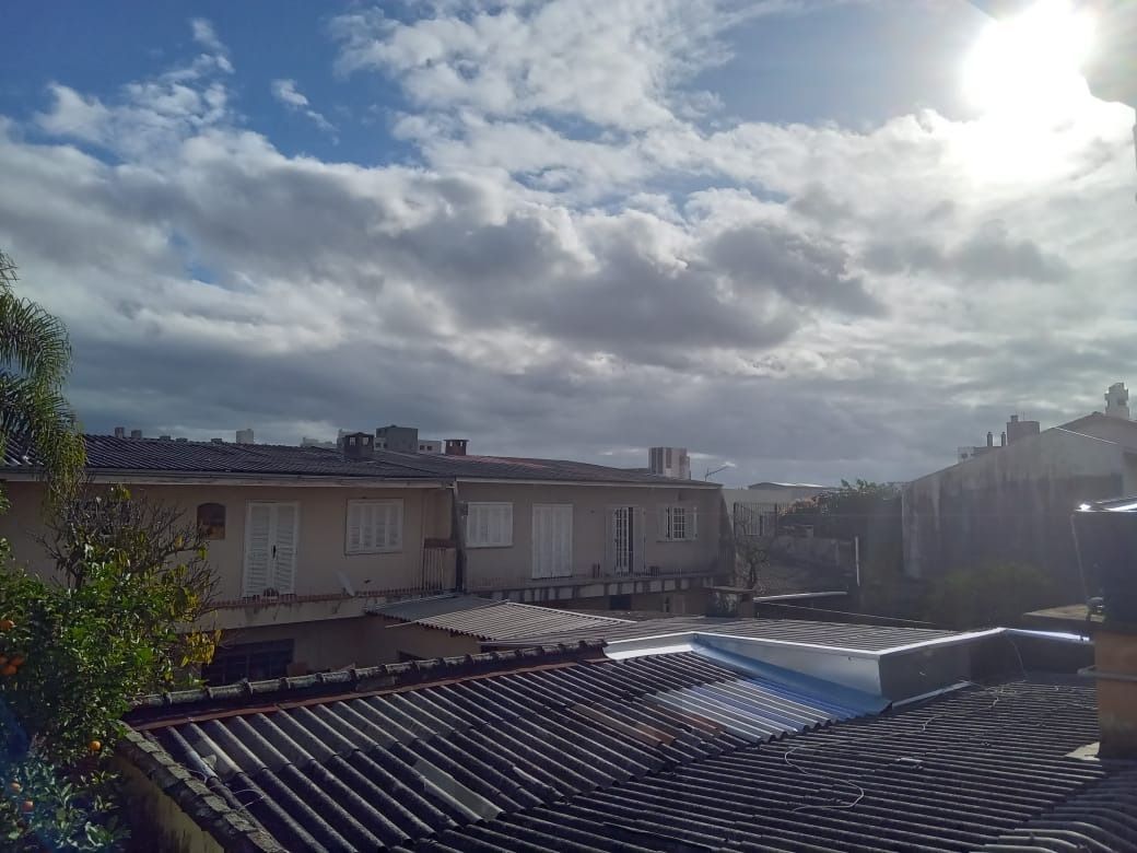 Casa sobrado Comercial e Residencial de 4 dormitórios e 6 banheiros e 5 vagas de garagem — foto 18