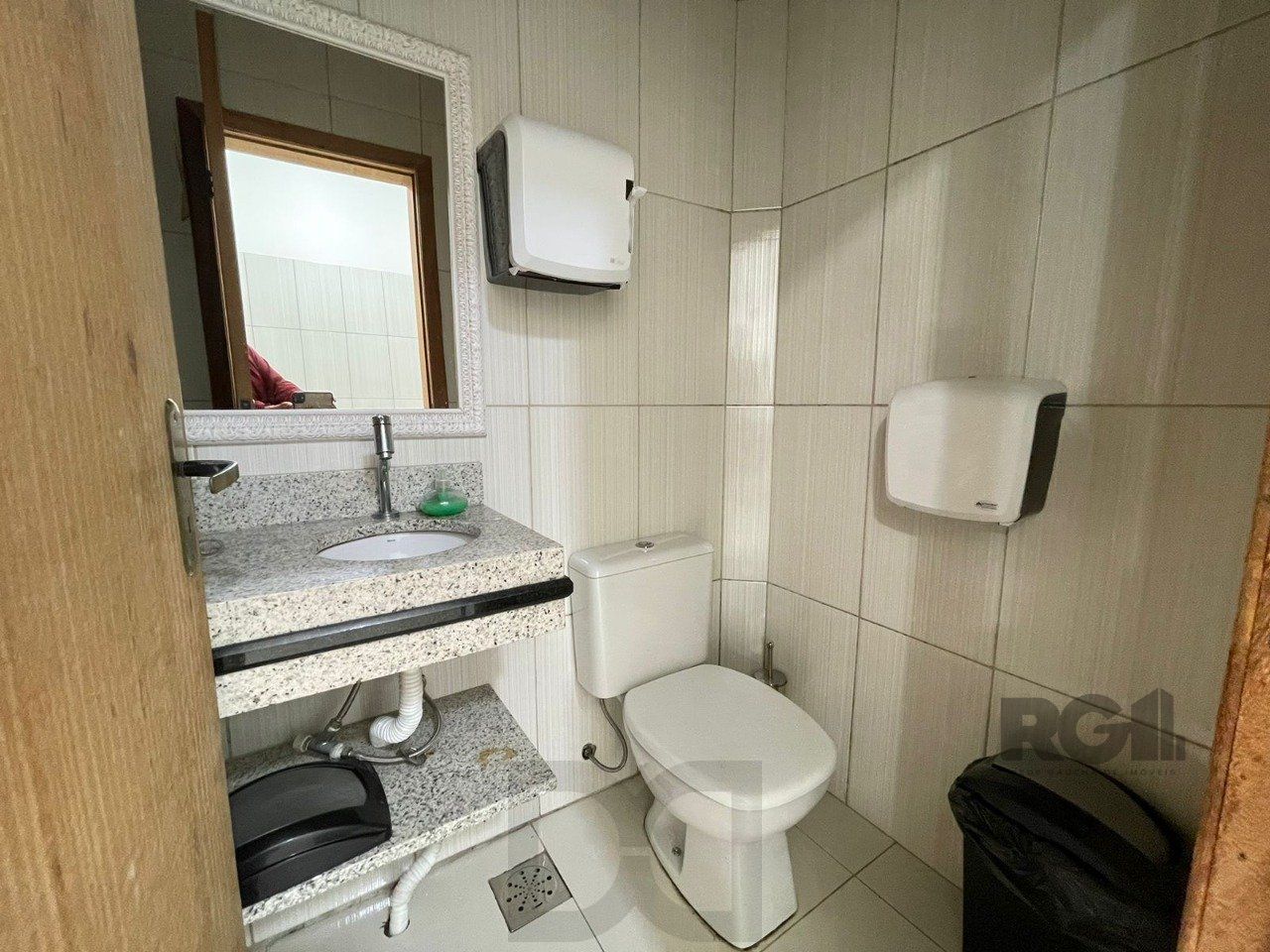 Prédio comercial 225m², com 5 lojas individuais, pé direito alto Vila Conceição. — foto 12