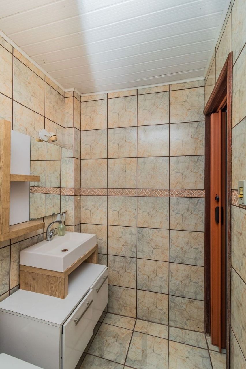 CASA 03 dormitórios, 2 suítes, 216m² privativos com piscina no BAIRRO MEDIANEIRA — foto 19