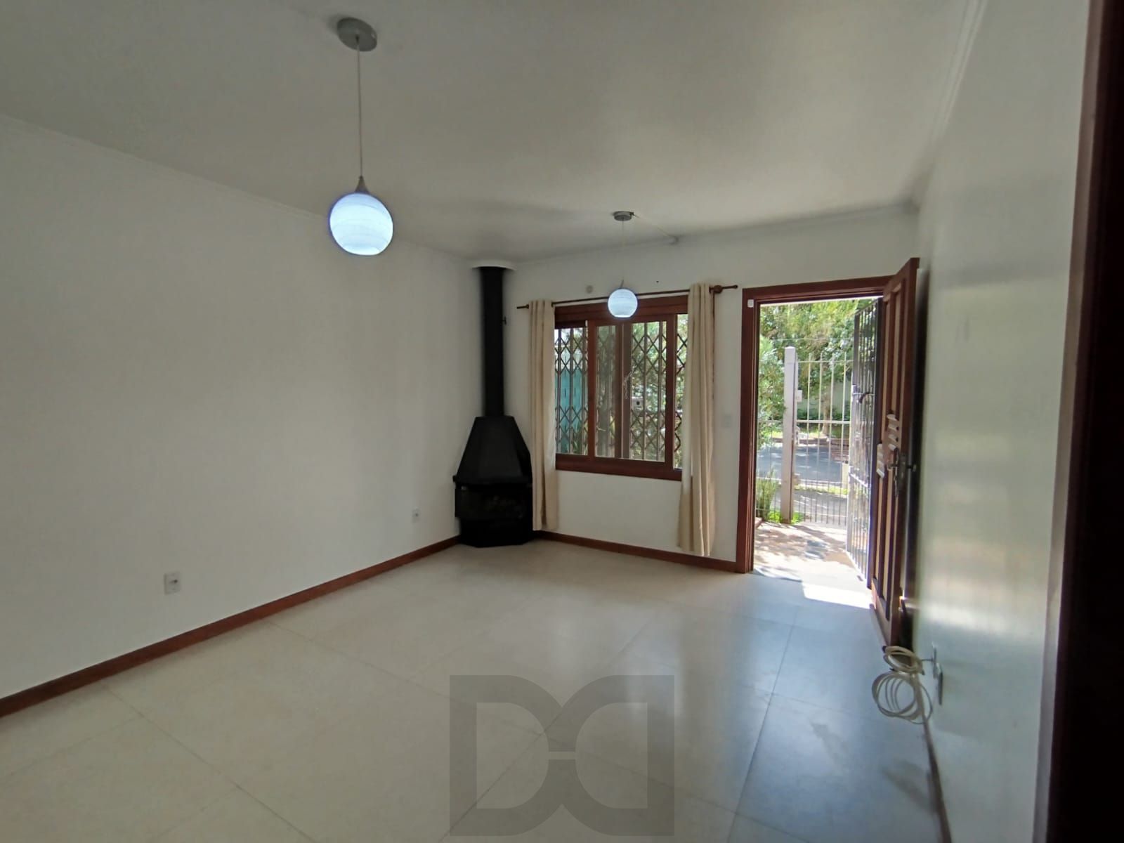 Casa com 03 quartos e 01 vaga no Bairro Cristal — foto 8