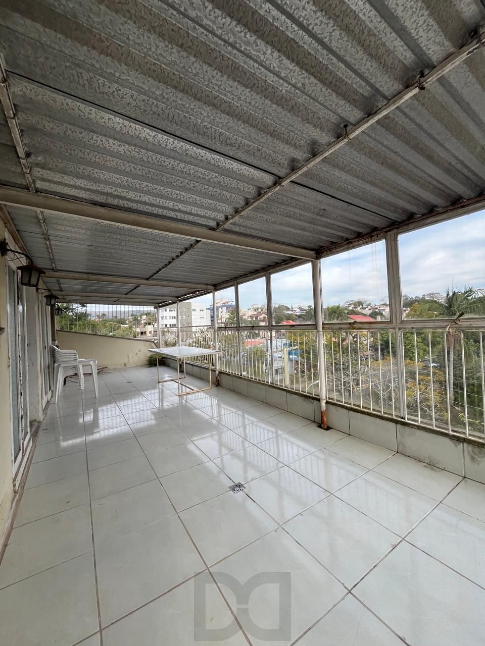 Apartamento a venda no bairro Cristal composto de dois dormitórios — foto 11