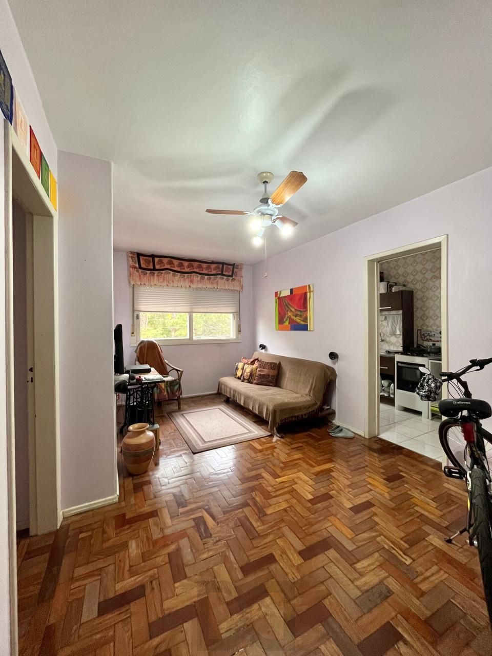 Apartamento a venda no bairro Cristal composto de dois dormitórios — foto 1