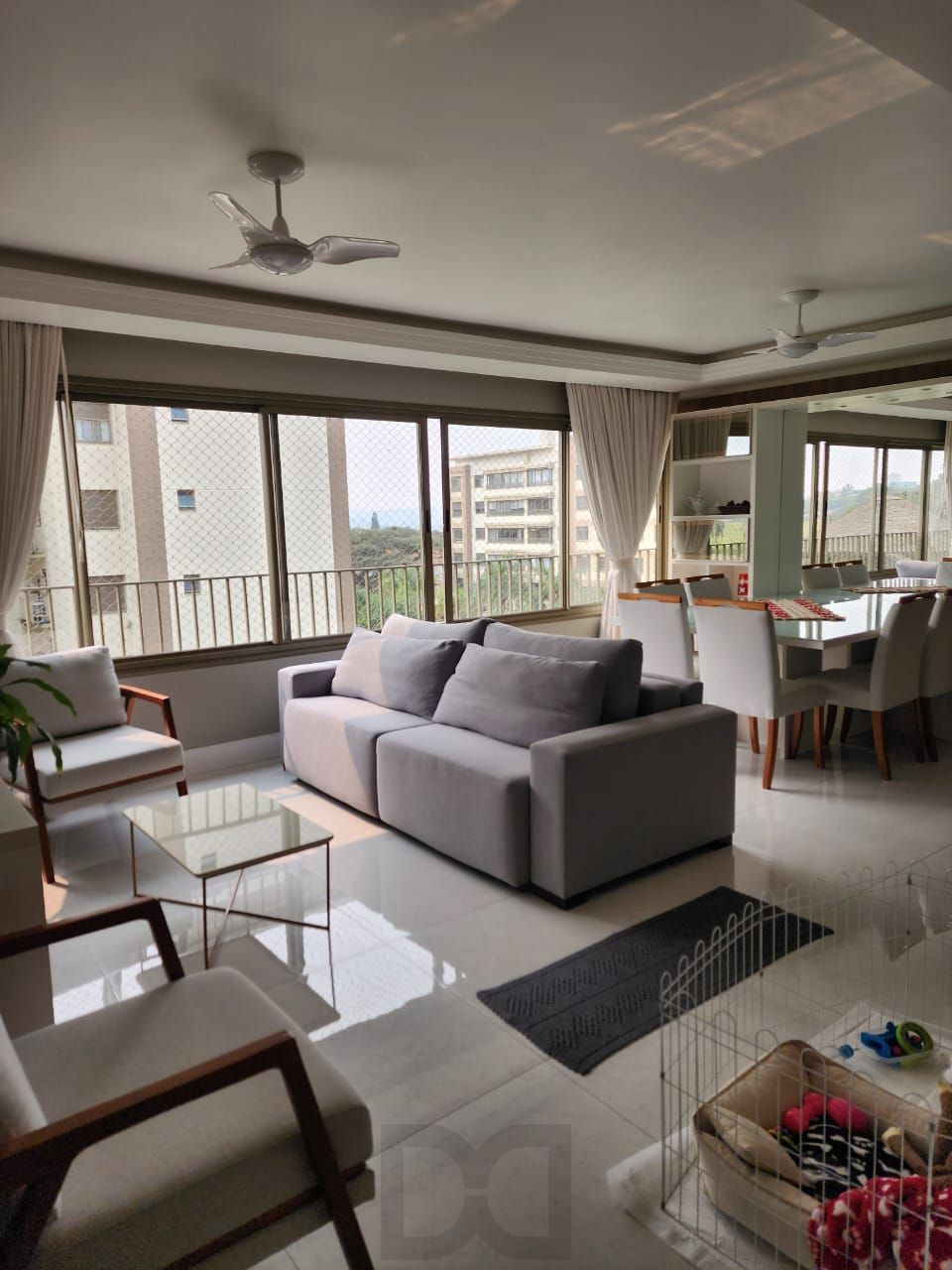 Apartamento com 03 quartos (01 suíte) e 02 Vagas no Bairro Cavalhada — foto 1