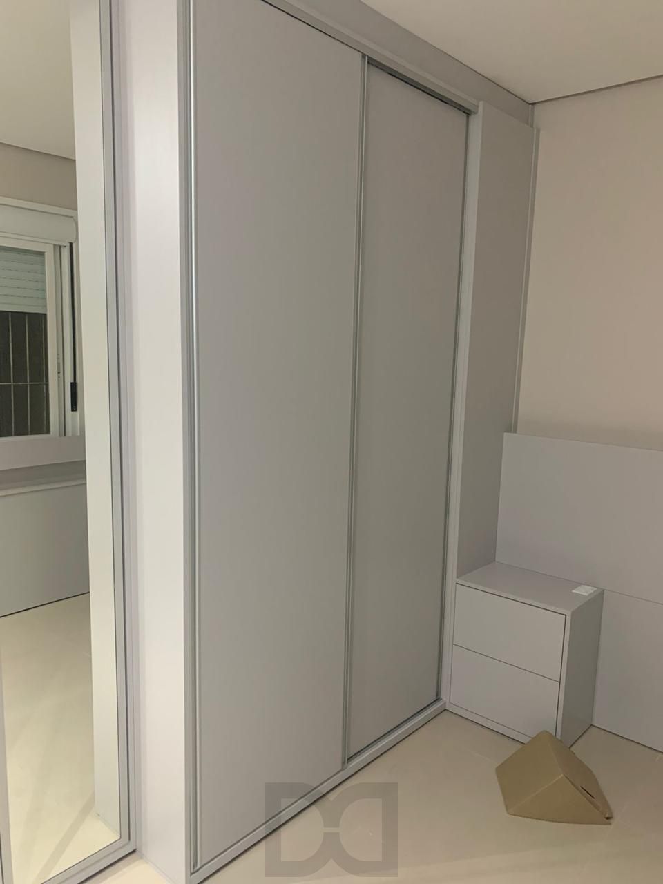 APTO 2 dormitórios REFORMADO NA MEDIANEIRA — foto 9