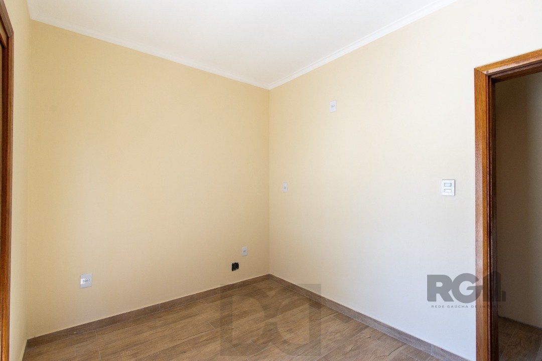 LINDA CASA EM CONDOMÍNIO JUNTO À NATUREZA — foto 23
