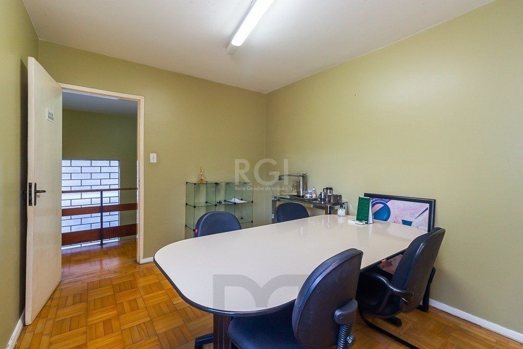 Casa com 9 dormitórios no bairro São Geraldo, pode ser comercial — foto 30