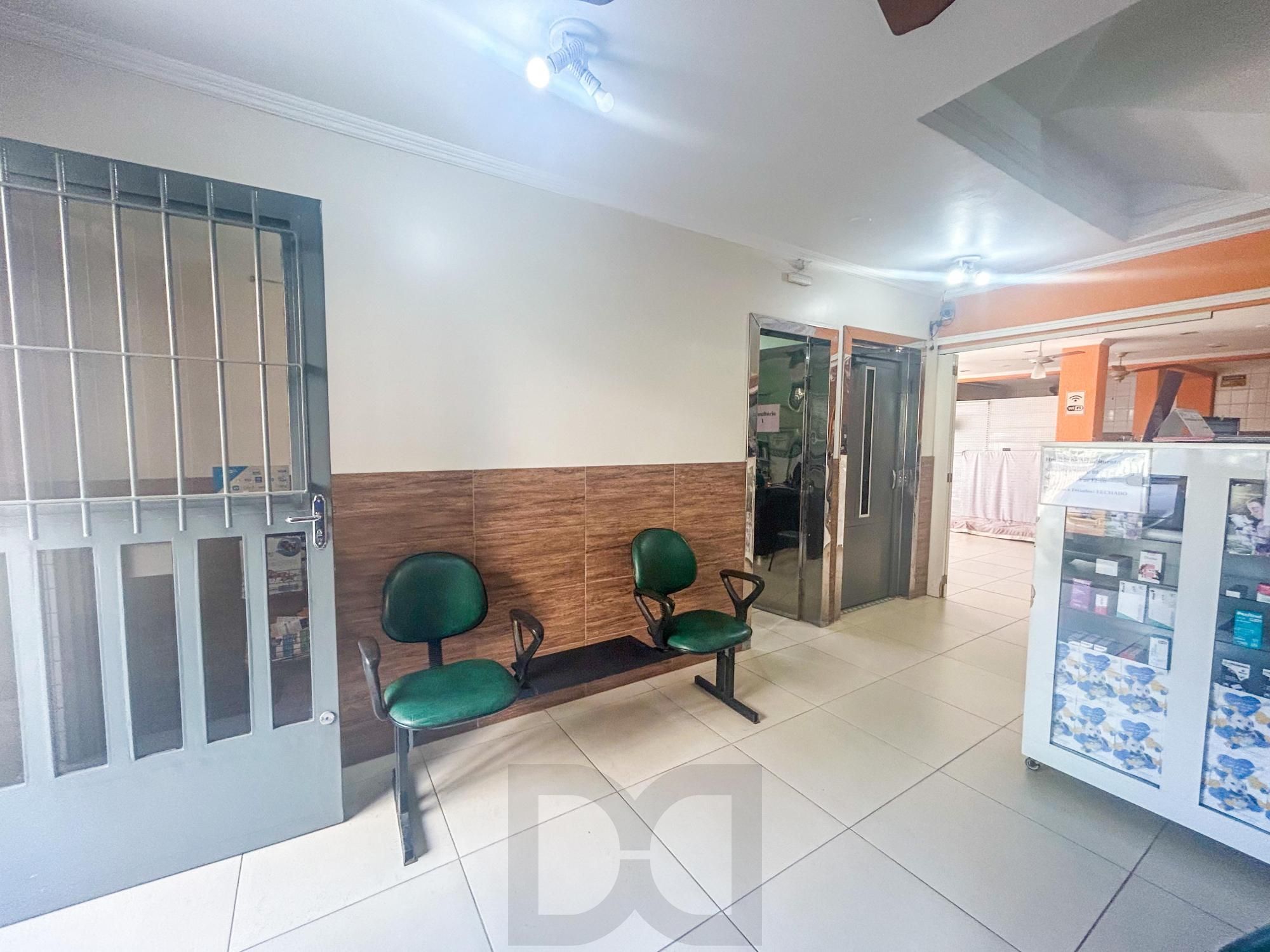 Ponto Comercial no Bairro Menino Deus. — foto 42