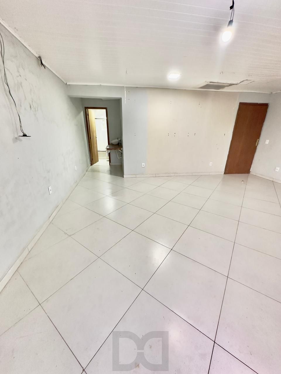 CASA DE DOIS QUARTOS  COM PISCINA NO BAIRRO PONTA GROSSA — foto 18