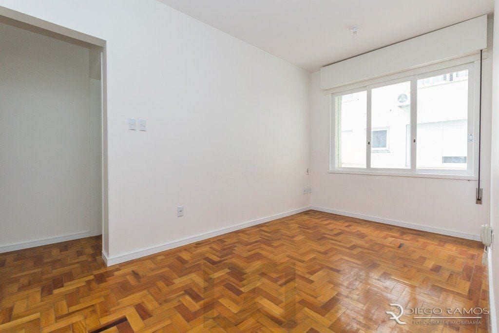 Apartamento de 02 quartos, sendo 01 com Ar condicionado, no bairro Centro Histórico em Porto Alegre/RS. — foto 7
