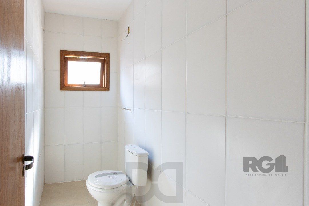 LINDA CASA EM CONDOMÍNIO JUNTO À NATUREZA — foto 16
