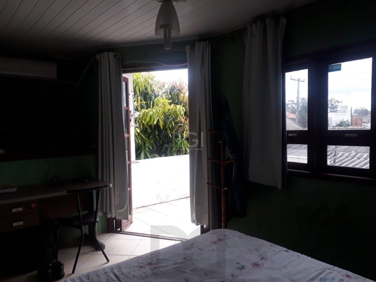 Casa com 3 dormitórios, sendo 1 suíte no bairro Hípica — foto 19