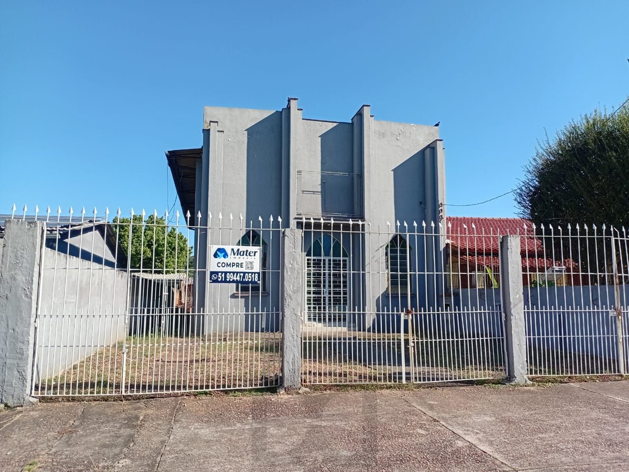 Prédio comercial no bairro Camaquã em Porto Alegre/RS. — foto 1