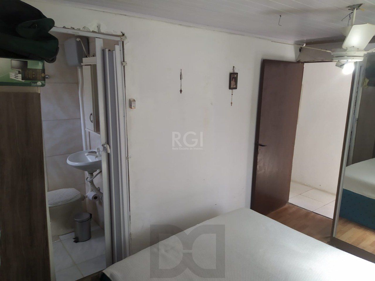 Casa com 5 dormitórios no bairro Jardim Carvalho — foto 25
