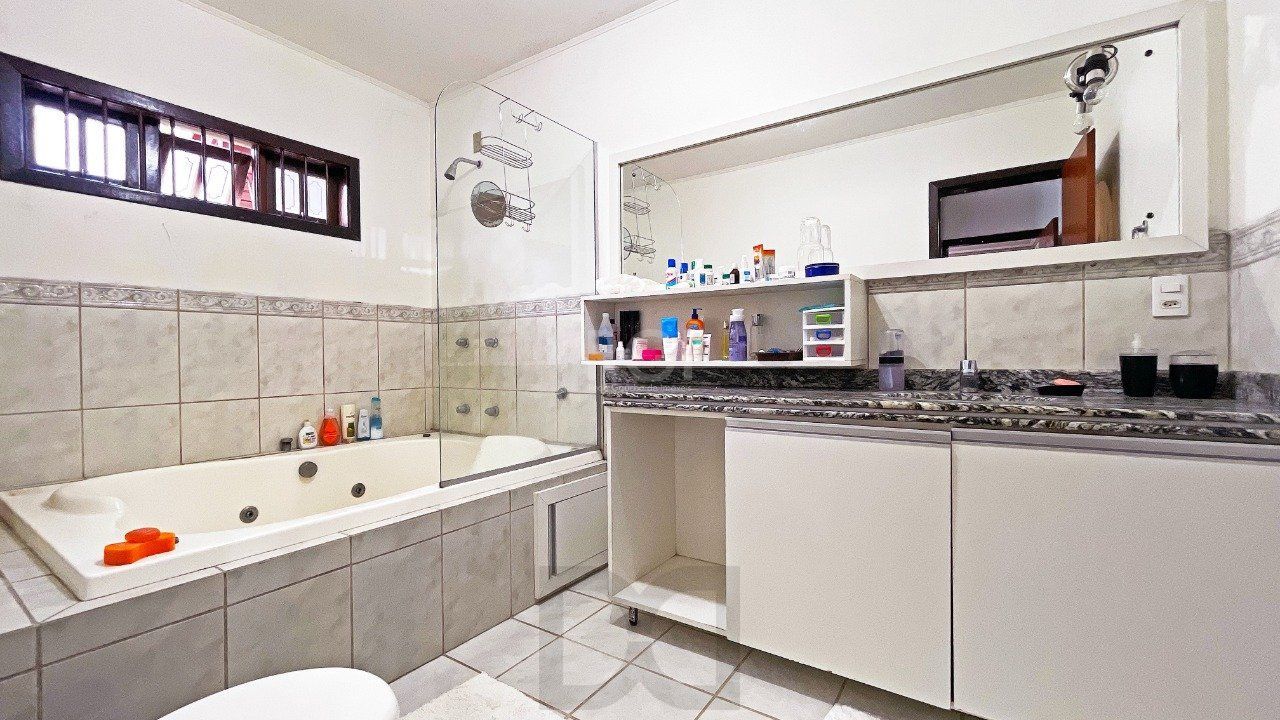 Casa 4 Suítes e 6 vagas de garagem no bairro Jardim Itu — foto 28