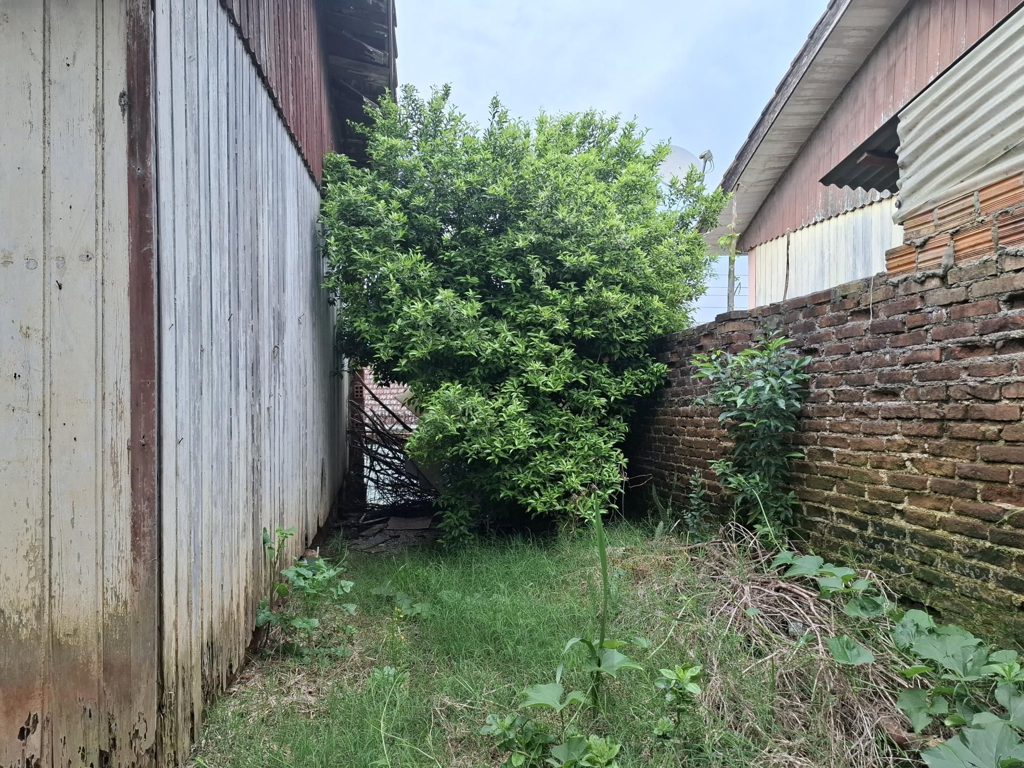 VENDE TERRENO ESCRITURADO COM EXCLUSIVIDADE NA CEFFER II - PRÓXIMO A ANTONIO DE CARVALHO. — foto 9