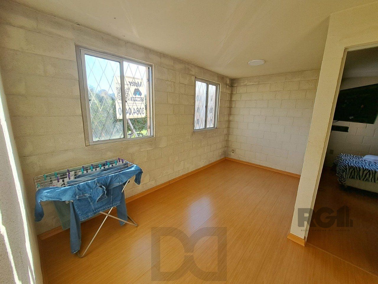 Apartamento semimobiliado de 2 dormitórios no bairro Vila Nova — foto 5